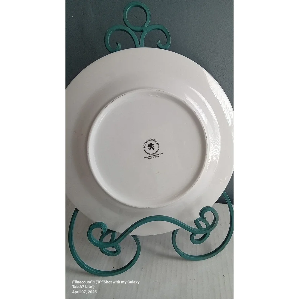 Autumn‎ Harvest Plate Fall Leaves Decorative Accent Plate Thanksgiving Decor